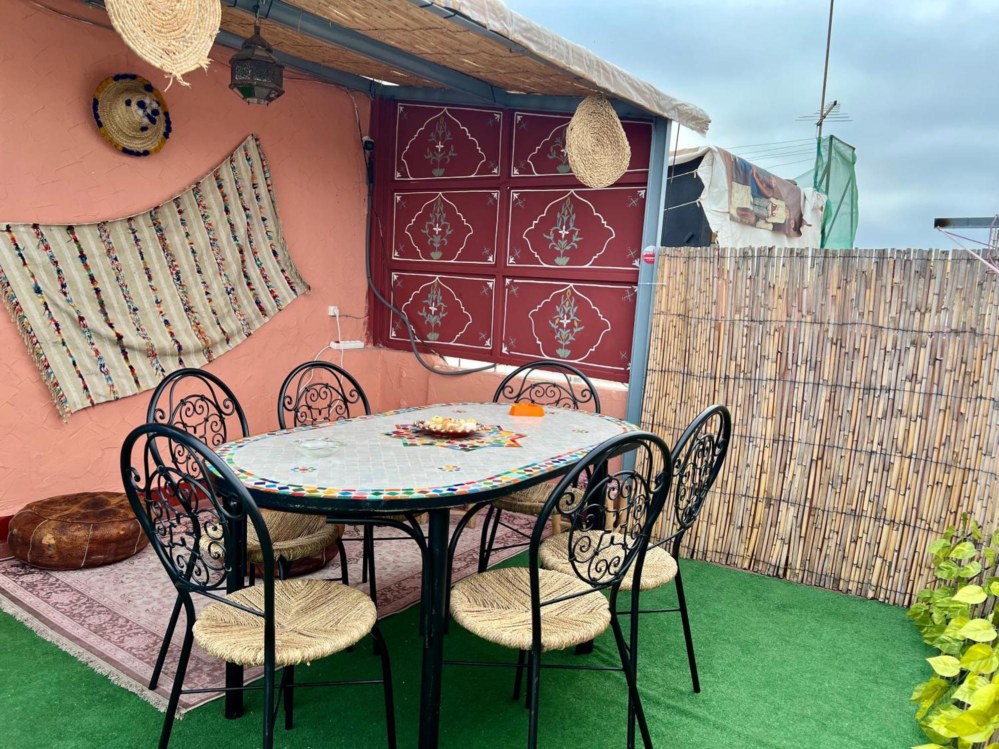 Auberge de jeunesse Dar Oussama à Rabat Extérieur photo