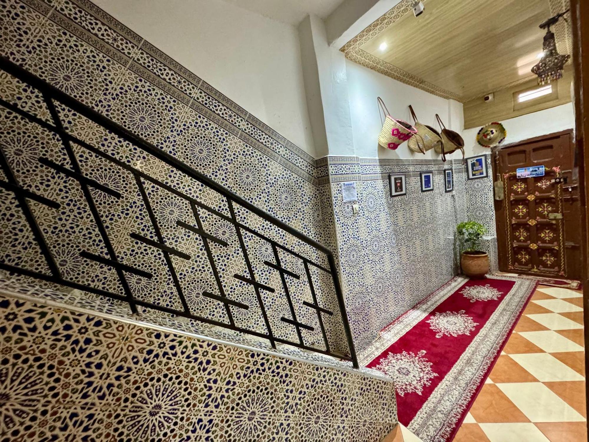 Auberge de jeunesse Dar Oussama à Rabat Extérieur photo
